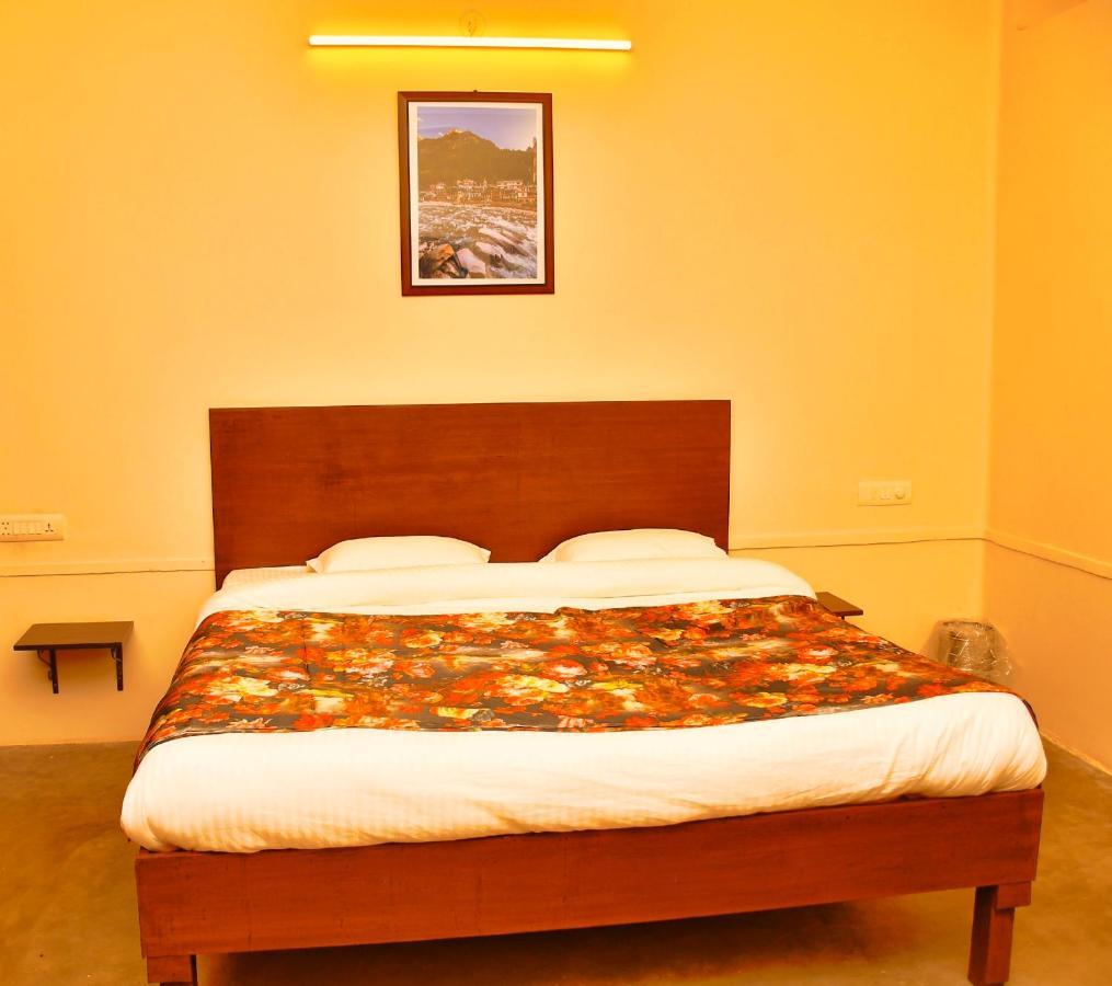 Gobind Bhawan Heritage Hotel Haridvár Kültér fotó