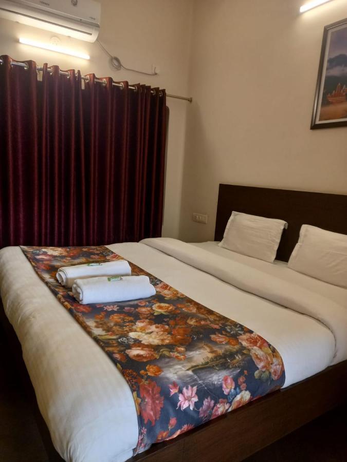 Gobind Bhawan Heritage Hotel Haridvár Szoba fotó